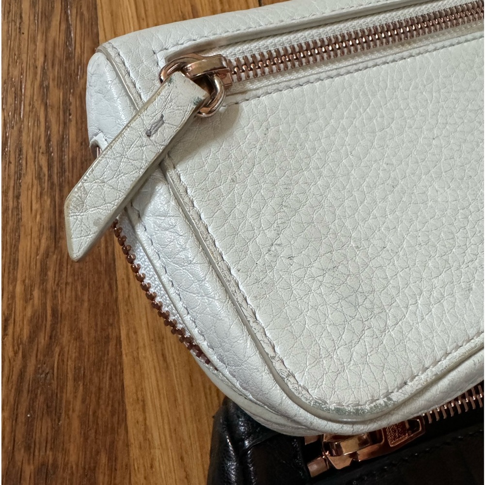 Bundle of Alexander Wang Fumo wristlets - Picture 9 of 12